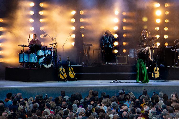 Tivoli friheden fed fredag tina dickow