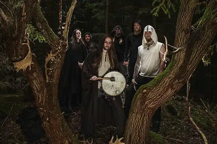 Helge, Ættir og Agrat