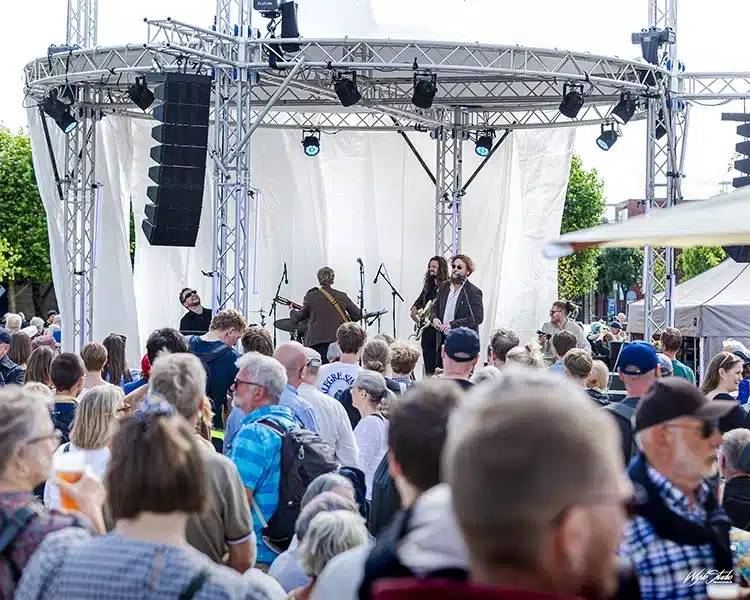 Koncert med Trubaduren i Musikhusparken