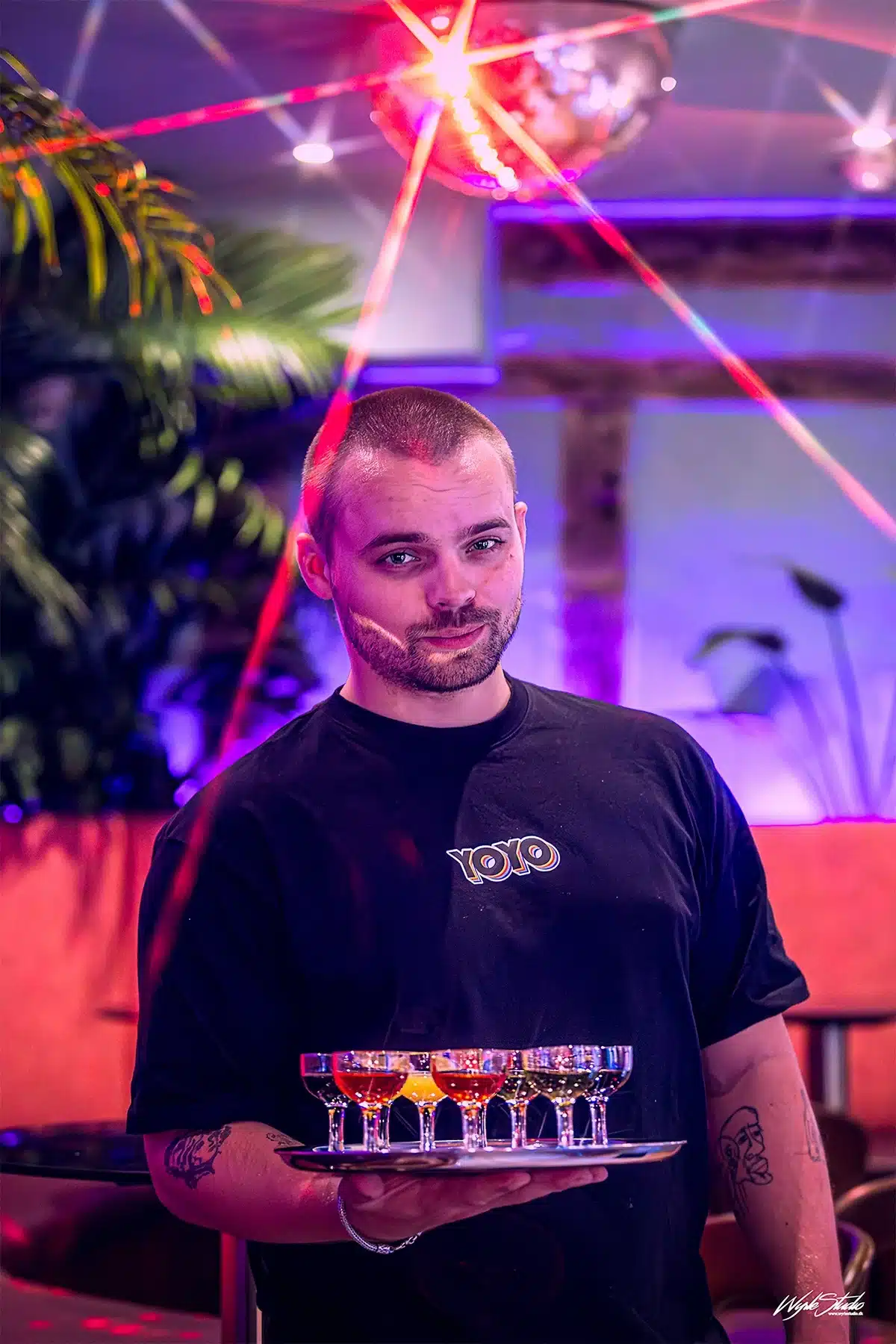 YoYo cafe og bar - Bartender - Foto Wyrle Studio YoYo cafe og bar - Bartender - Foto Wyrle Studio