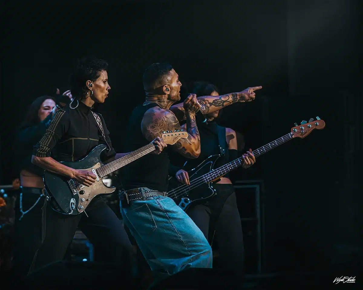 Burhan G jammede med bandet og satte gang i hele Friheden