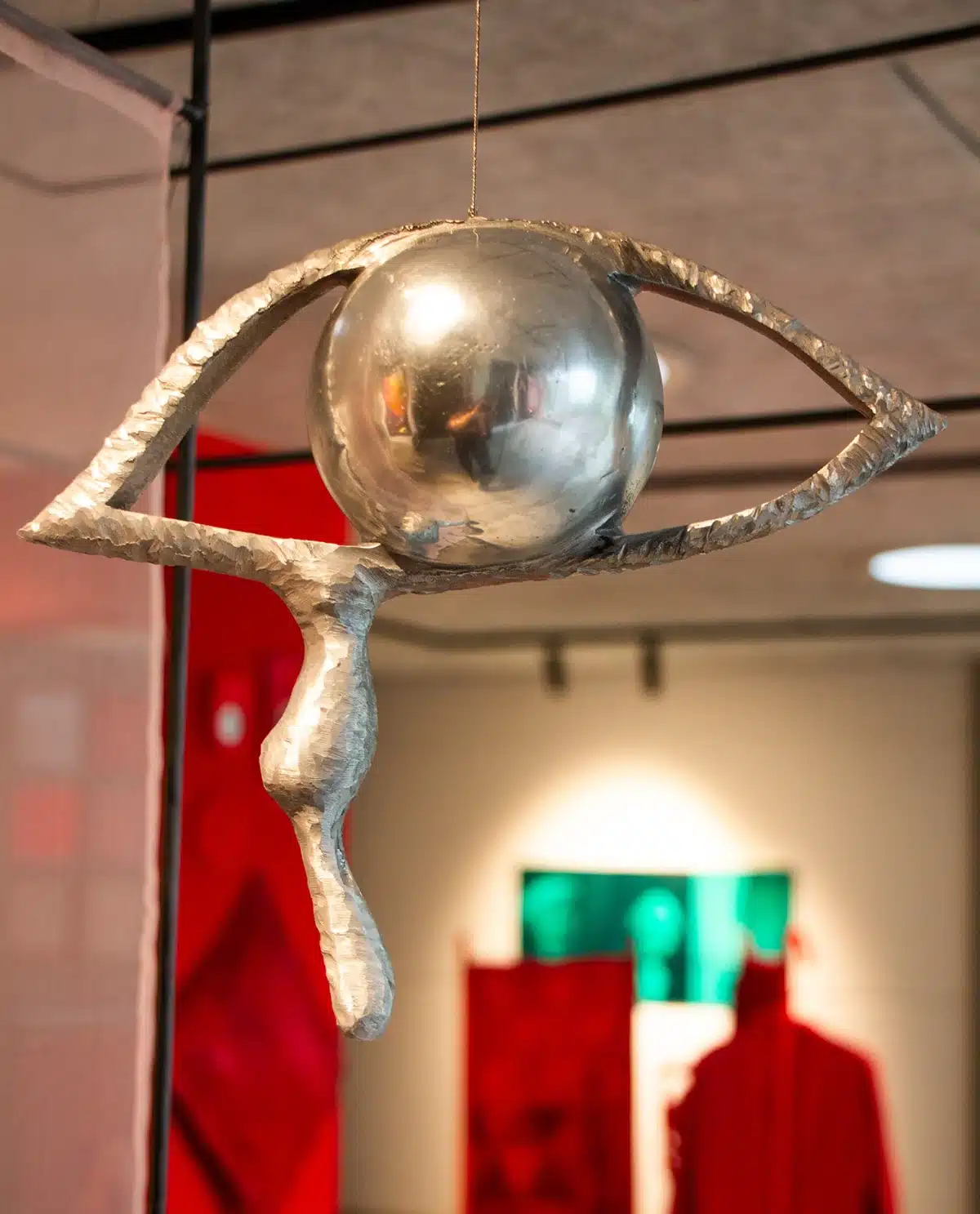 Jette Dalsgaard - skulptur i udstillingen At være menneske på Ovartaci