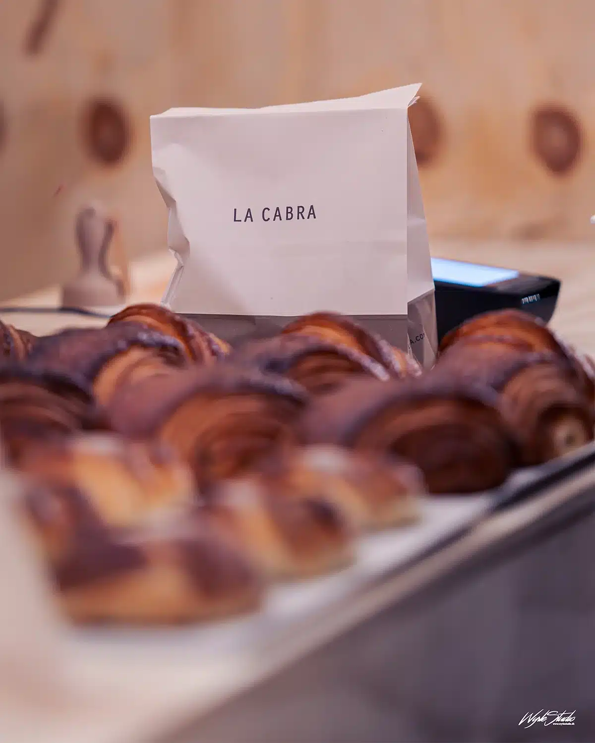 La Cabra serverer friskbagte croissanter til Kaffe & Sensorik La Cabra serverer friskbagte croissanter til Kaffe & Sensorik