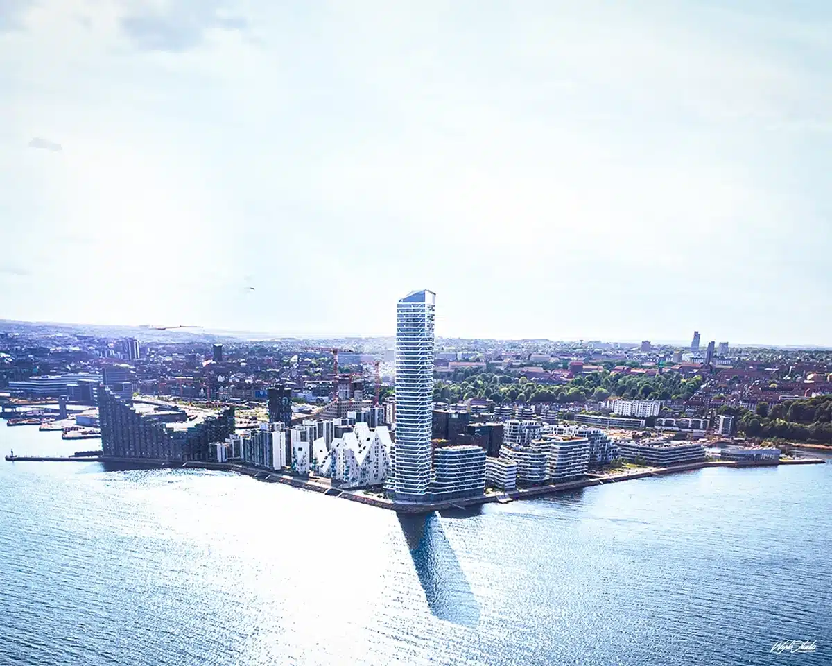 Lighthouse set fra vandsiden med Aarhus i baggrunden