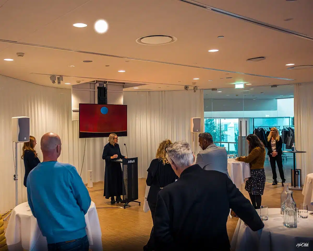 Rebecca Matthews holder tale om As Seen Below – The Dome på ARoS Rebecca Matthews holder tale om As Seen Below – The Dome på ARoS