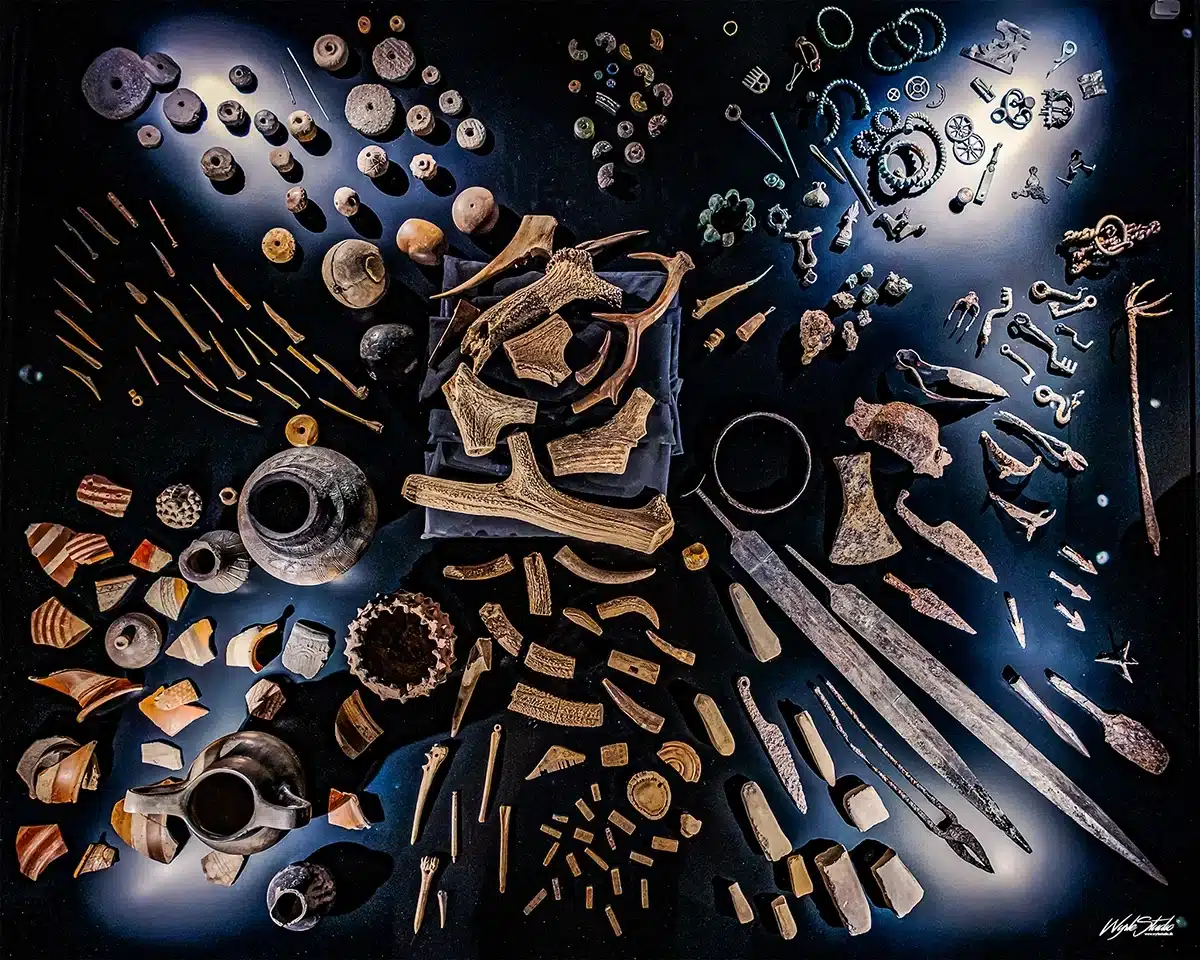 Samling af smykker, våben og redskaber fra Kelternes verden – Europas urkraft på Moesgaard Samling af smykker, våben og redskaber fra Kelternes verden – Europas urkraft på Moesgaard