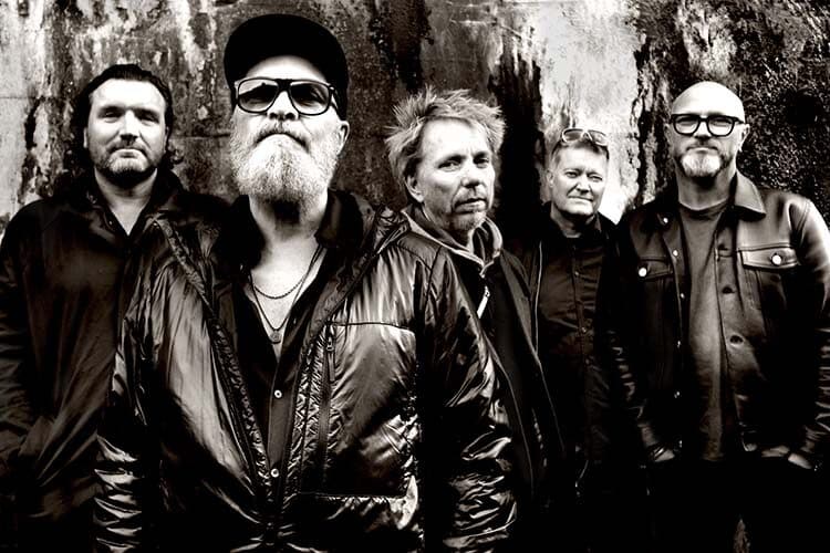 BAAL – Baalorama Nytaars Extravaganza paa Train » Aarhus Inside BAAL – Baalorama Nytårs-Extravaganza på Train