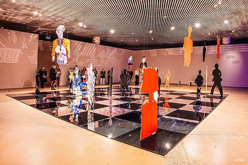 En følelsesmæssig rejse gennem Anna Boghiguian – The Sunken Boat – på ARoS