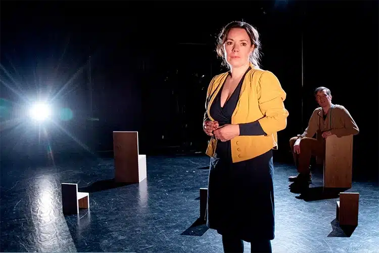 SANGEN OM ODA OG ANTON - Foto Teater38