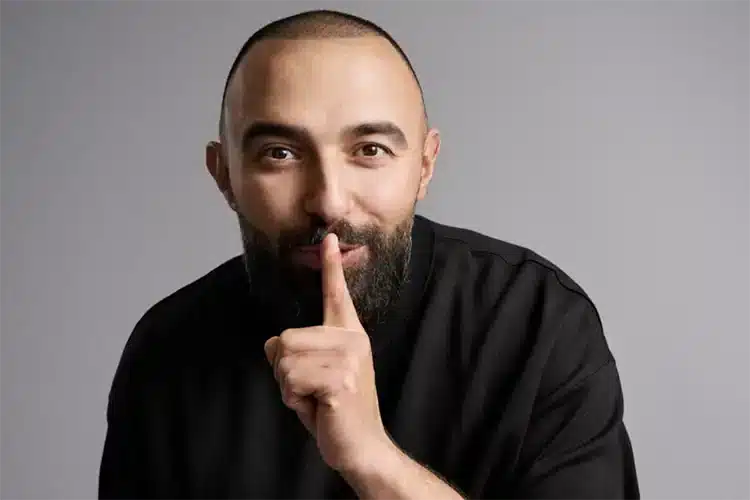 Hadi Ka koush naesten helt normal » Aarhus Inside Hadi Ka-koush - næsten helt normal