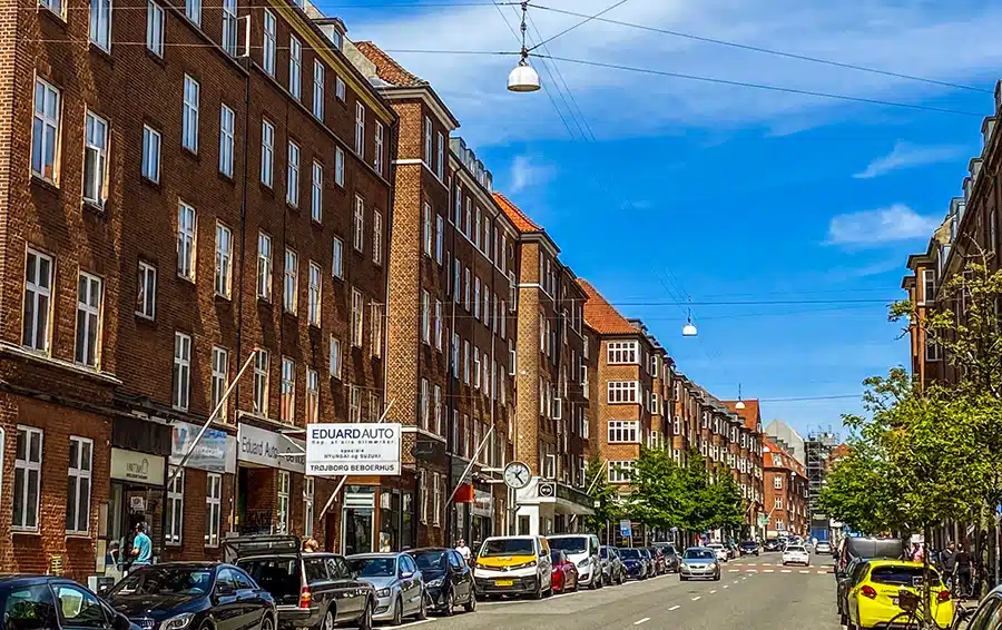 Tordenskjoldsgade - Klassiske etageejendomme og det lokale byliv på Trøjborg Tordenskjoldsgade - Klassiske etageejendomme og det lokale byliv på Trøjborg