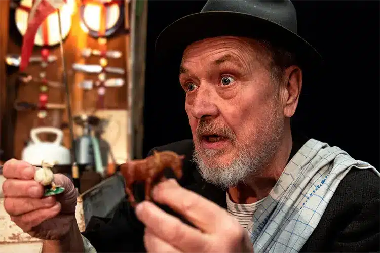 ONE BI•THING - Grupo de teatro 38