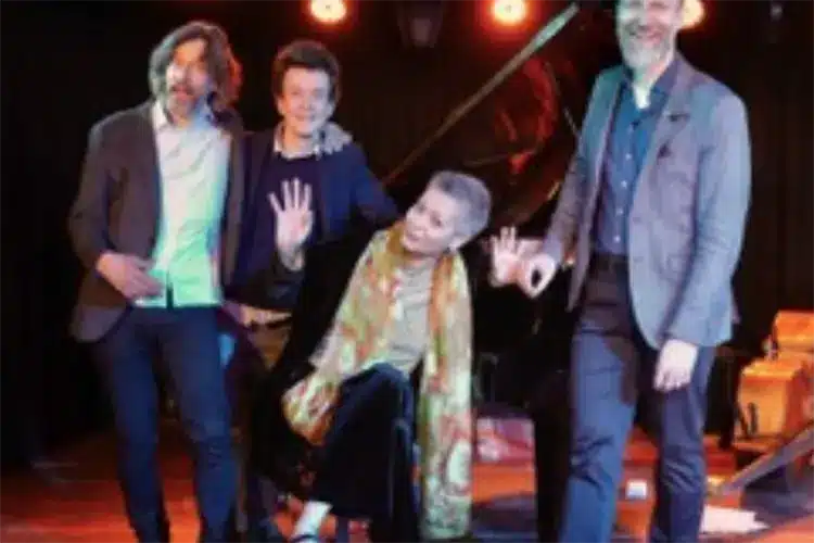 Rosàlia De Souza Quarteto 55o Cafe Støj