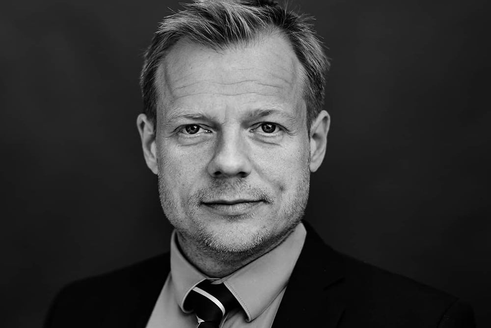 Rune Lykkeberg - Farvel til den frie verden