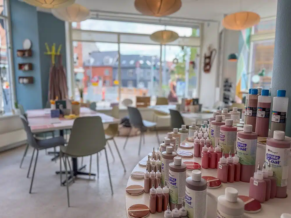 Guide - Here you will find Aarhus' coziest creative cafes - Art by Me