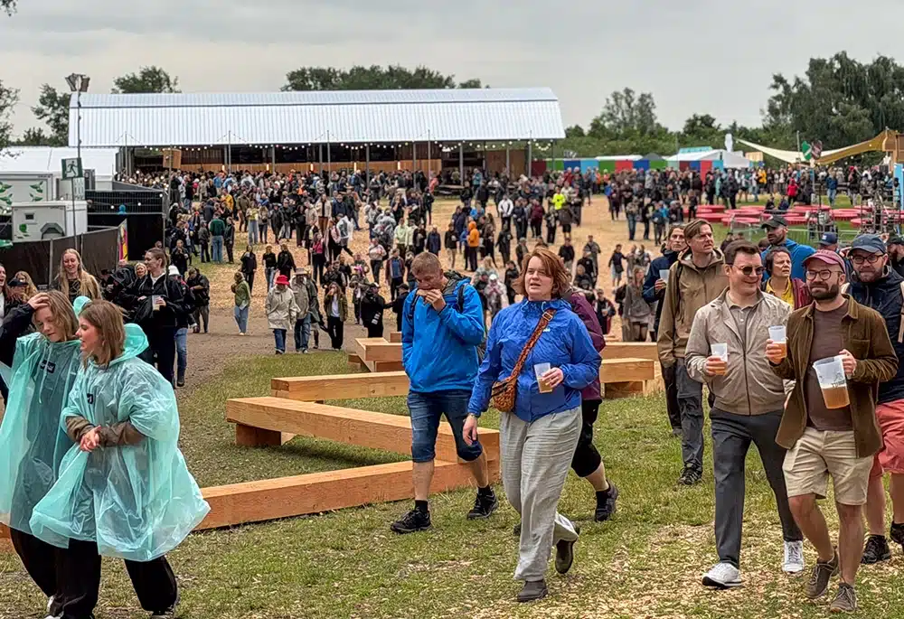 Gäste von NorthSide 2026 auf dem Weg zum Konzert