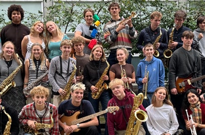 Aarhus Katedralskoles Bigband på Klostertorvet