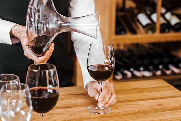 Bourgogne vin smagning hos Smag Først - Envato billede