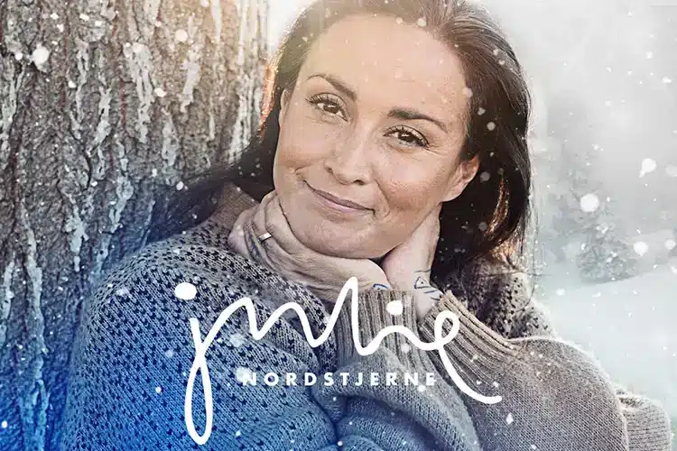 Julie Berthelsen på Fuglsøcentret med Nordstjerne PR_Hori_TT