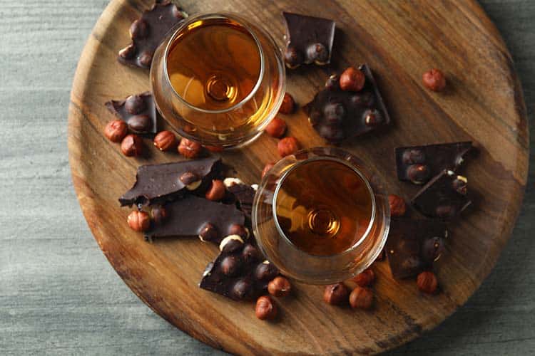 Portvin og chokolade hos Friis Kaffe & Te - Envato billede