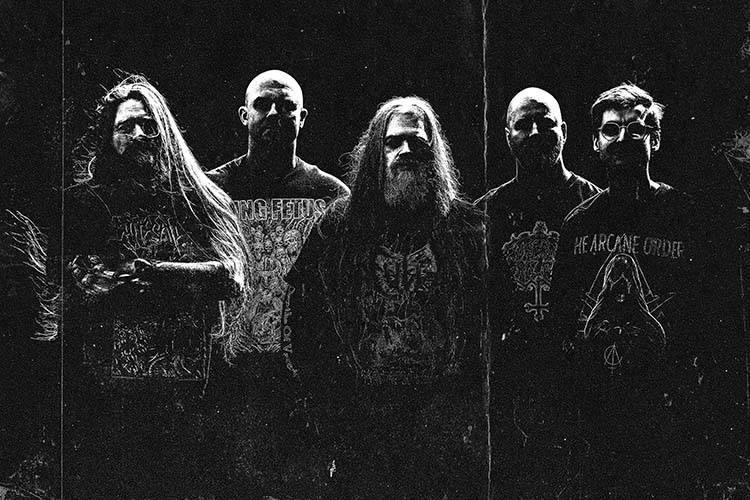 Train - DAWN OF DEMISE - foto Hori
