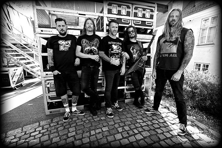 Train - Illdisposed pressebillede